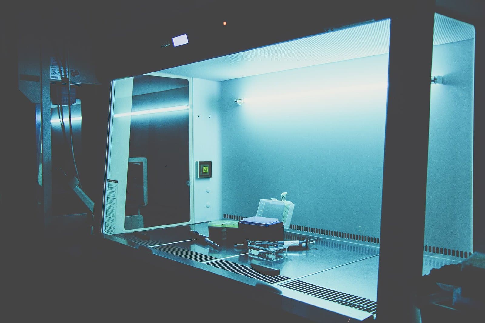 UV Sterilizer Cabinet